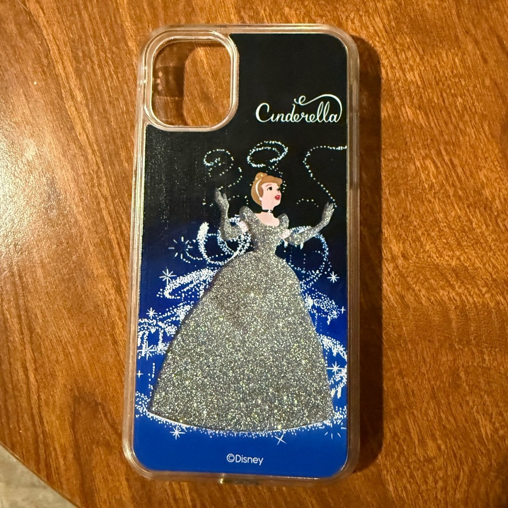 iPhone case - Picture 1 of 2